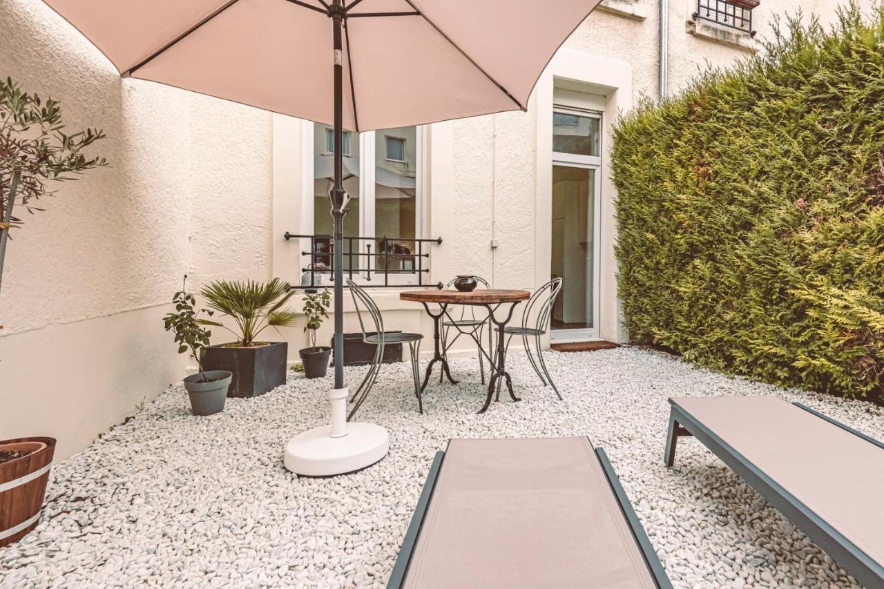 Apartamento Hyper centre : élégante terrasse privée Reims Exterior foto